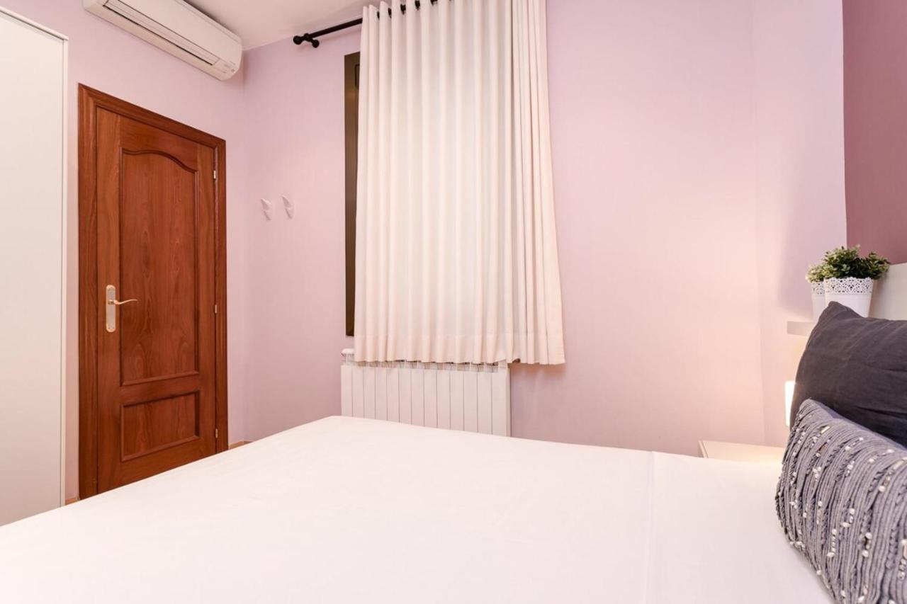 Fantastic 2 Bedroom 5 Minutes By Car From Plaza Catalunya Barselona Dış mekan fotoğraf